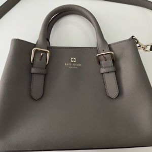 Gray Kate Spade Crossbody Bag (Great Condition!)